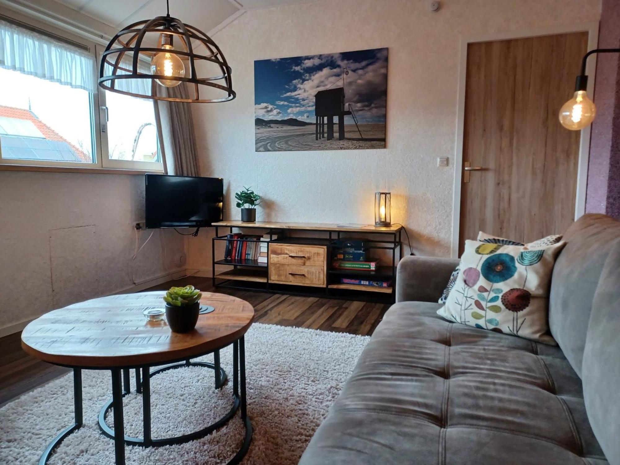 Hotel Dichtbijzee Oosterend  Kültér fotó